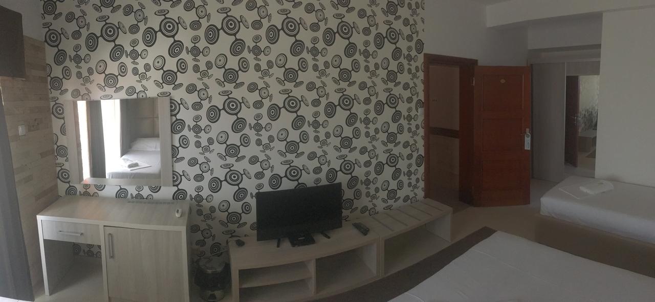 Hotel Imperial Ulcinj Exterior foto