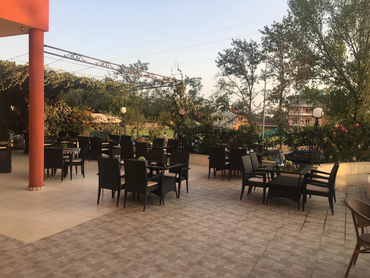 Hotel Imperial Ulcinj Exterior foto