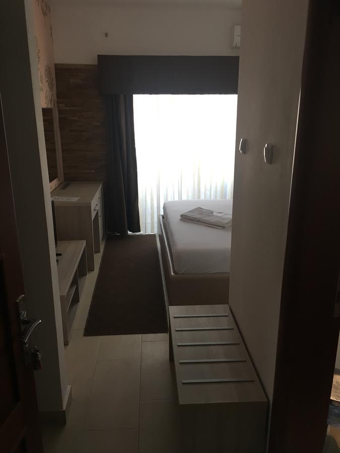 Hotel Imperial Ulcinj Exterior foto
