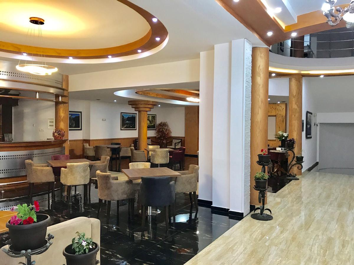 Hotel Imperial Ulcinj Exterior foto