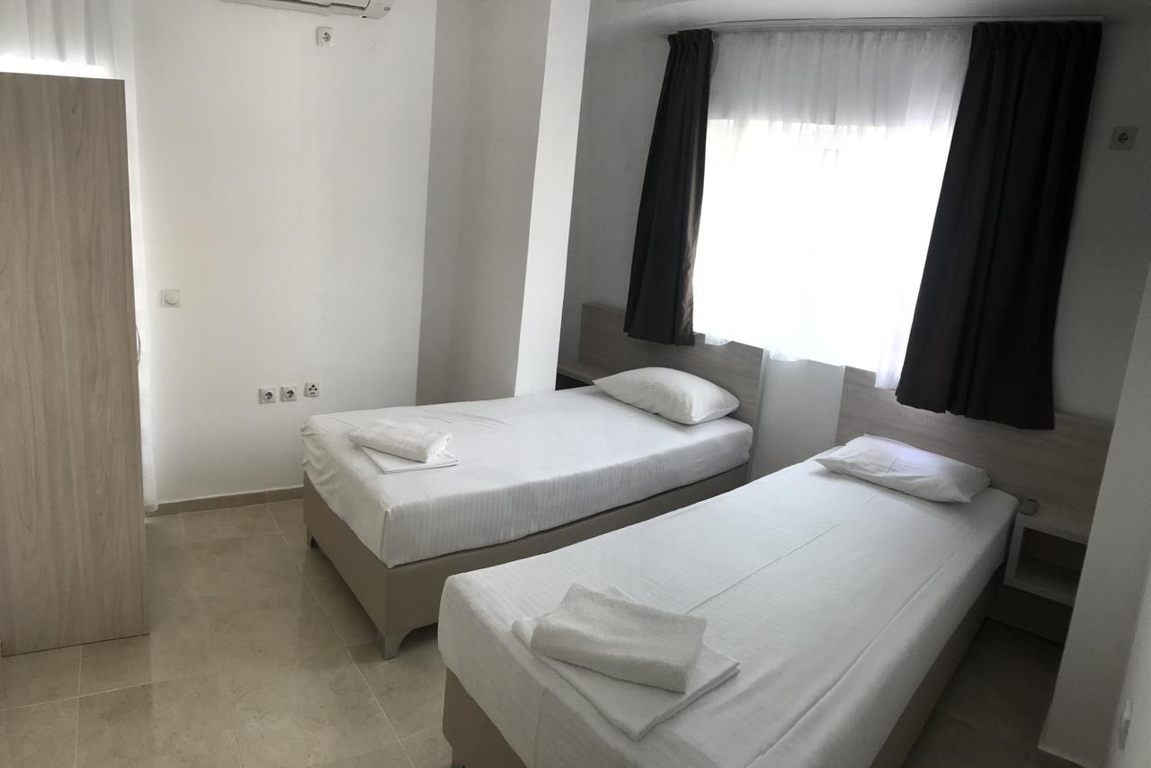 Hotel Imperial Ulcinj Exterior foto